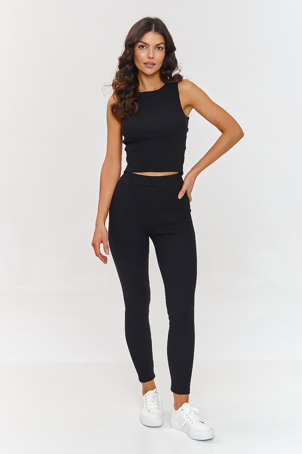  Együttes model 209648 Makadamia 