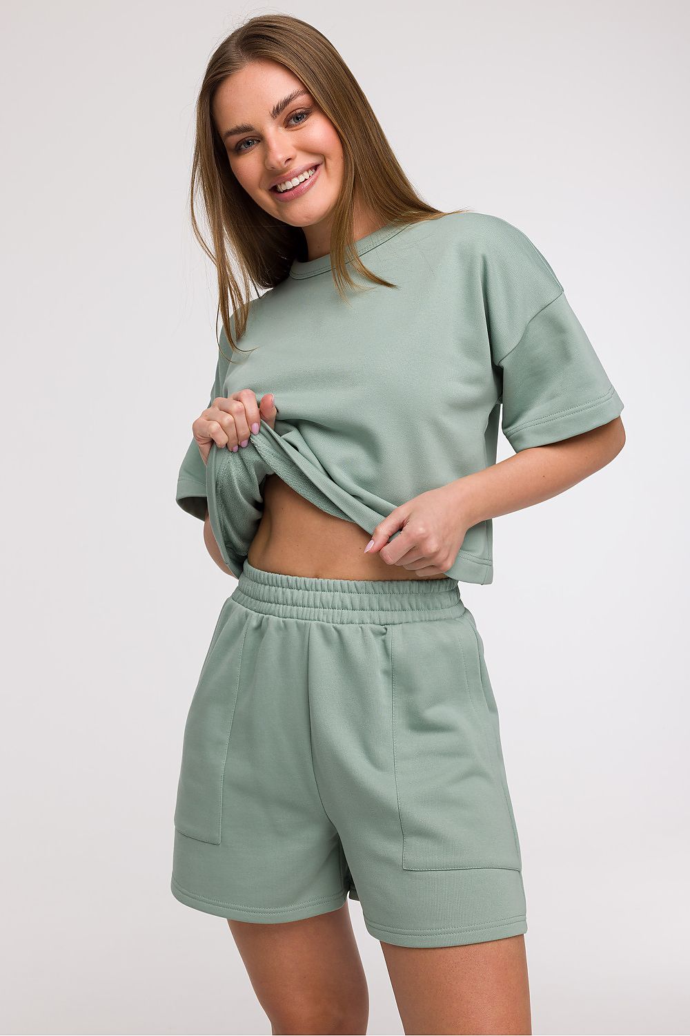 Rövid nadrág model 211515 BeWear 