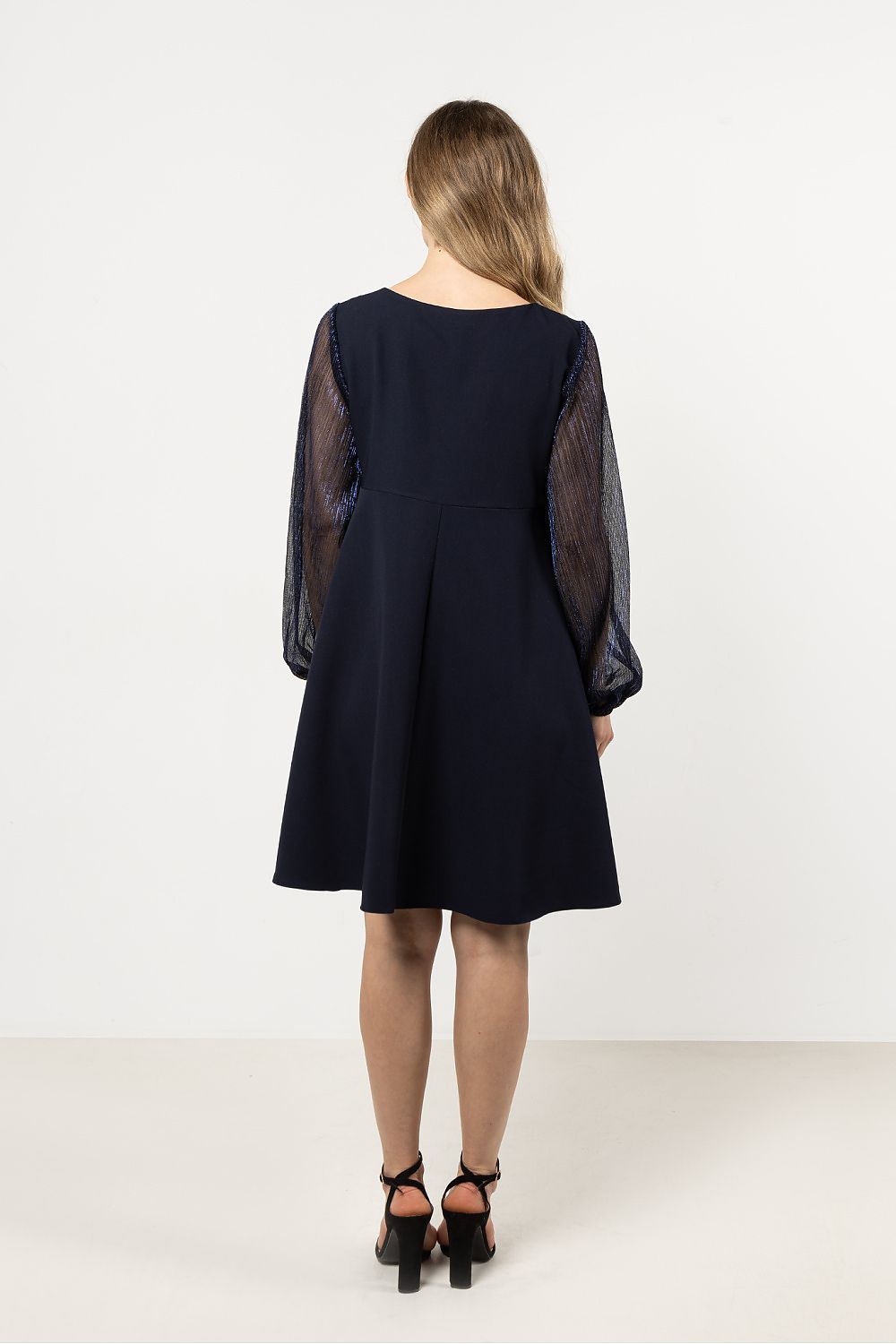  Estélyi ruha model 212224 awama 