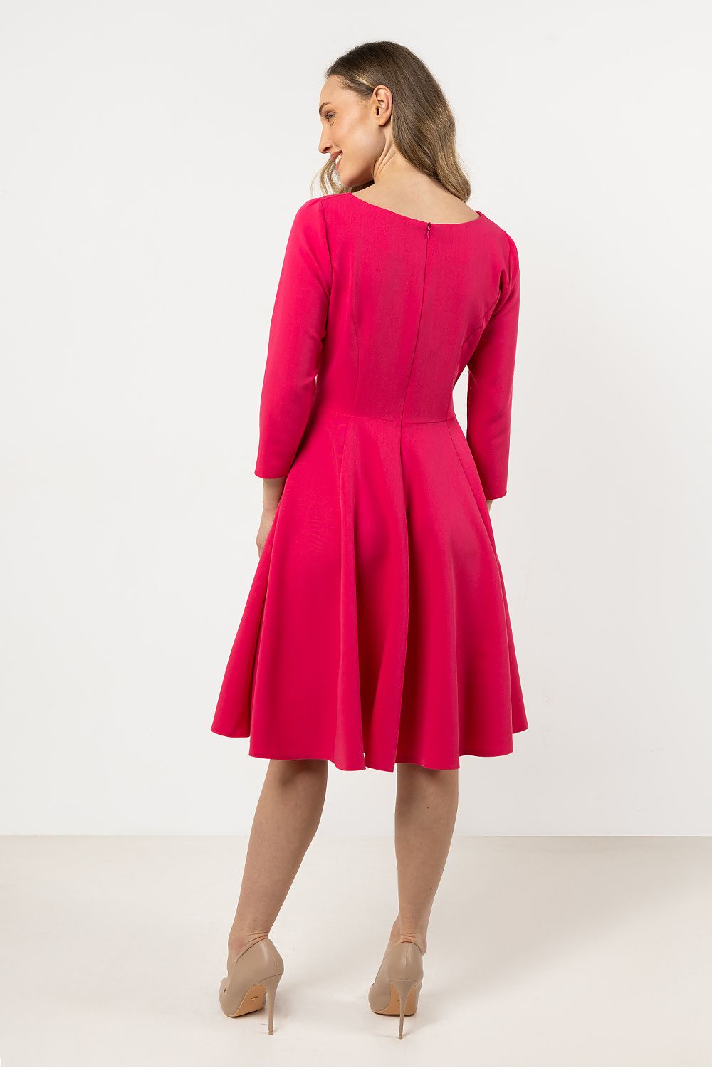  Hétköznapi ruha model 212228 awama 