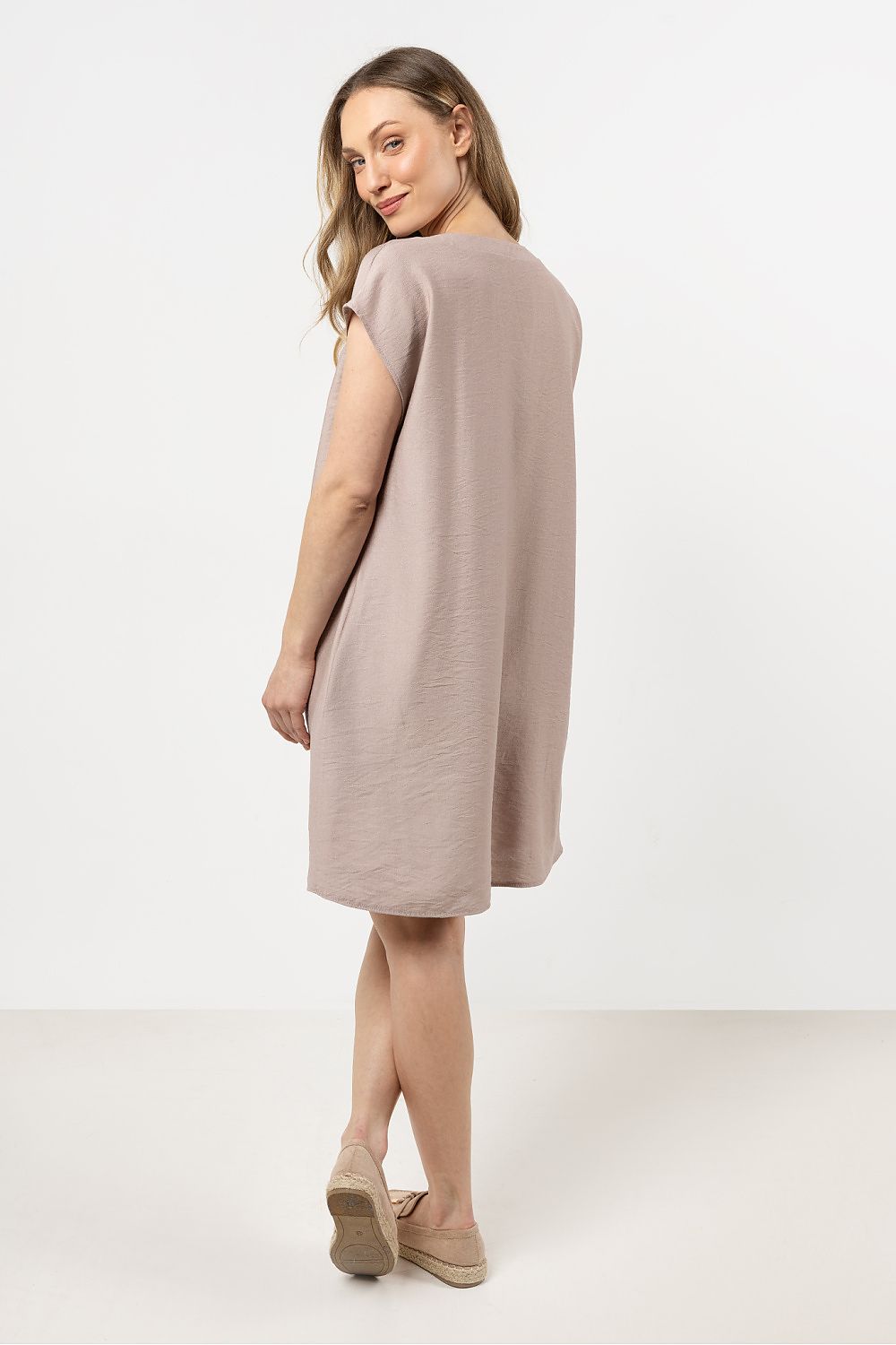  Hétköznapi ruha model 212243 awama 