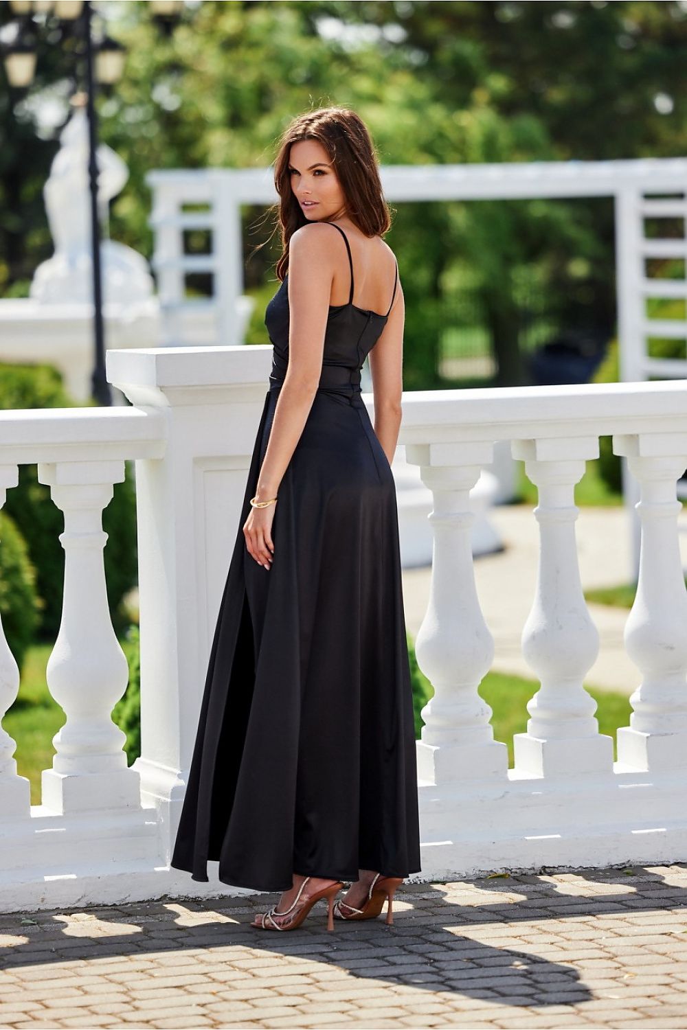  Hosszú ruha model 213634 Roco Fashion 