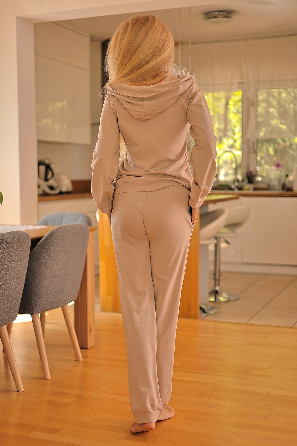  Együttes model 214270 Mirale 