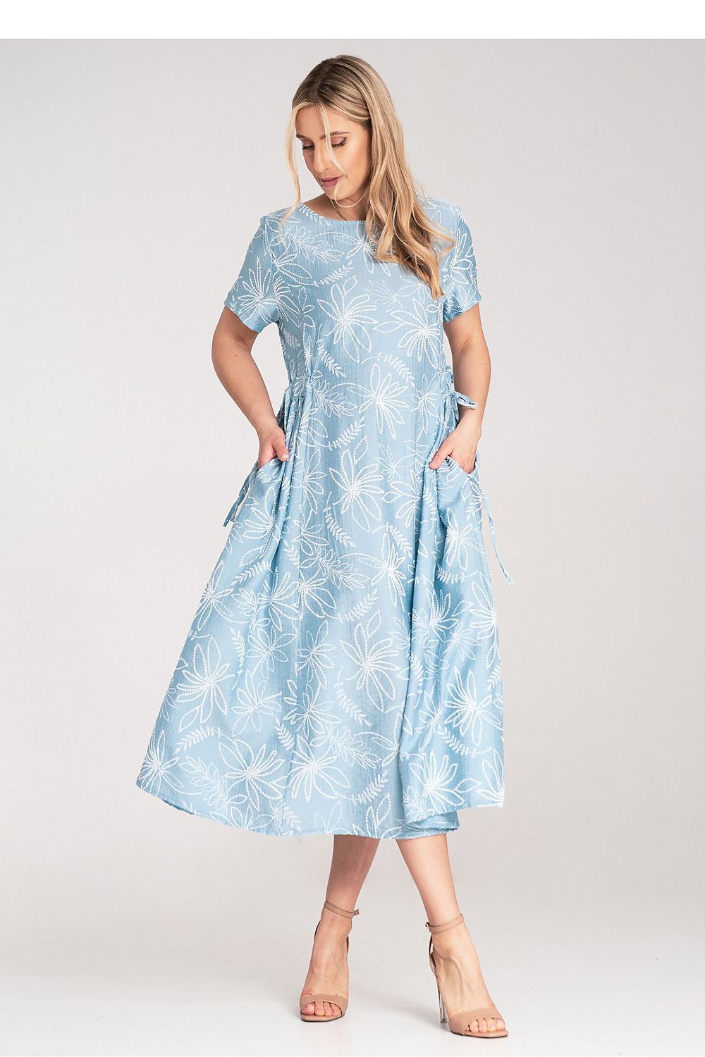  Hétköznapi ruha model 214790 Figl 