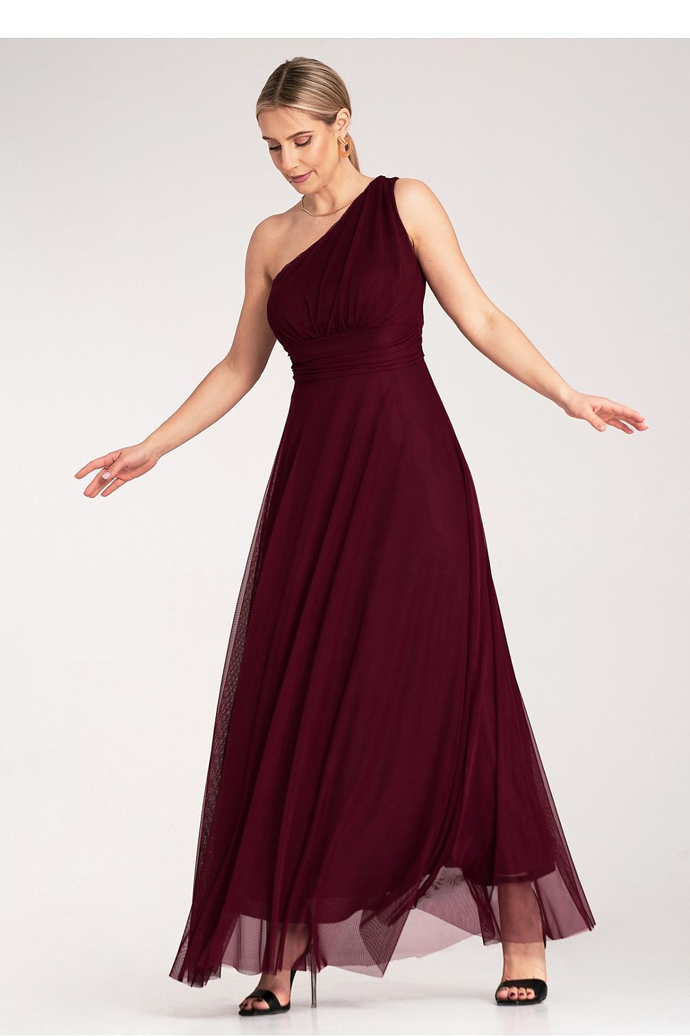  Estélyi ruha model 214808 Figl 
