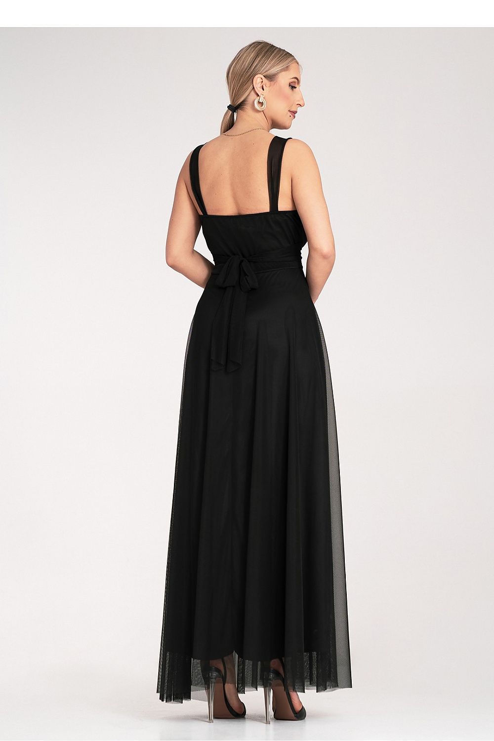  Estélyi ruha model 214814 Figl 