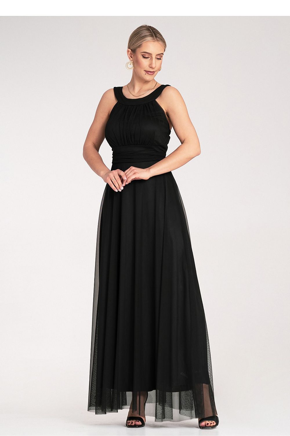  Estélyi ruha model 214814 Figl 