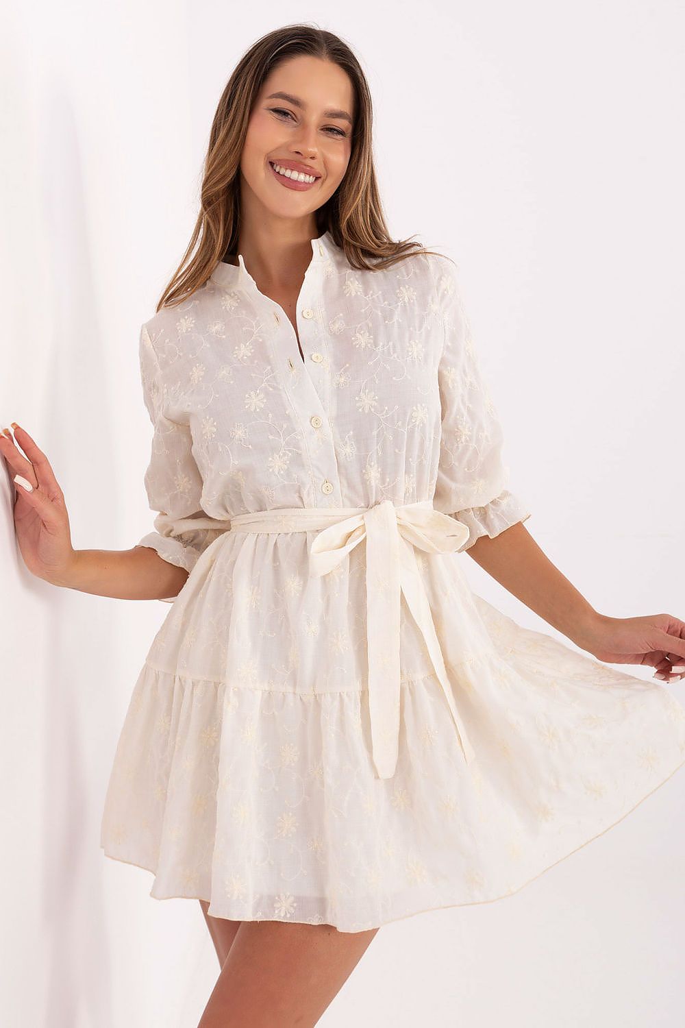  Hétköznapi ruha model 215798 Lakerta 