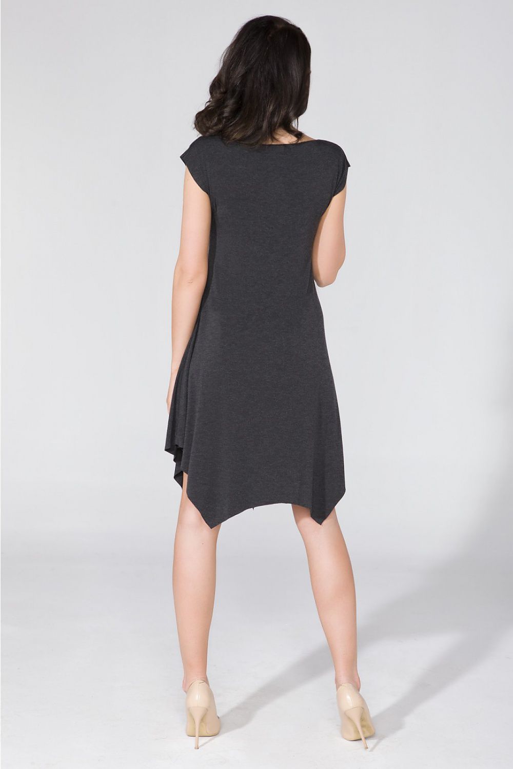  Hétköznapi ruha model 58977 Tessita 