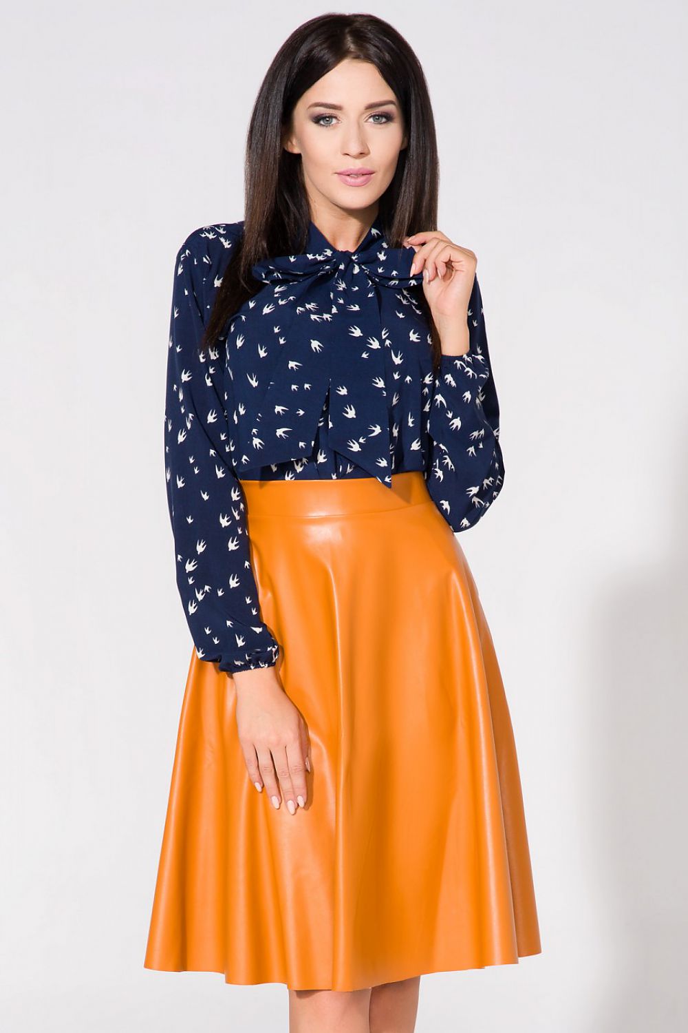  Blúz model 61679 Tessita 