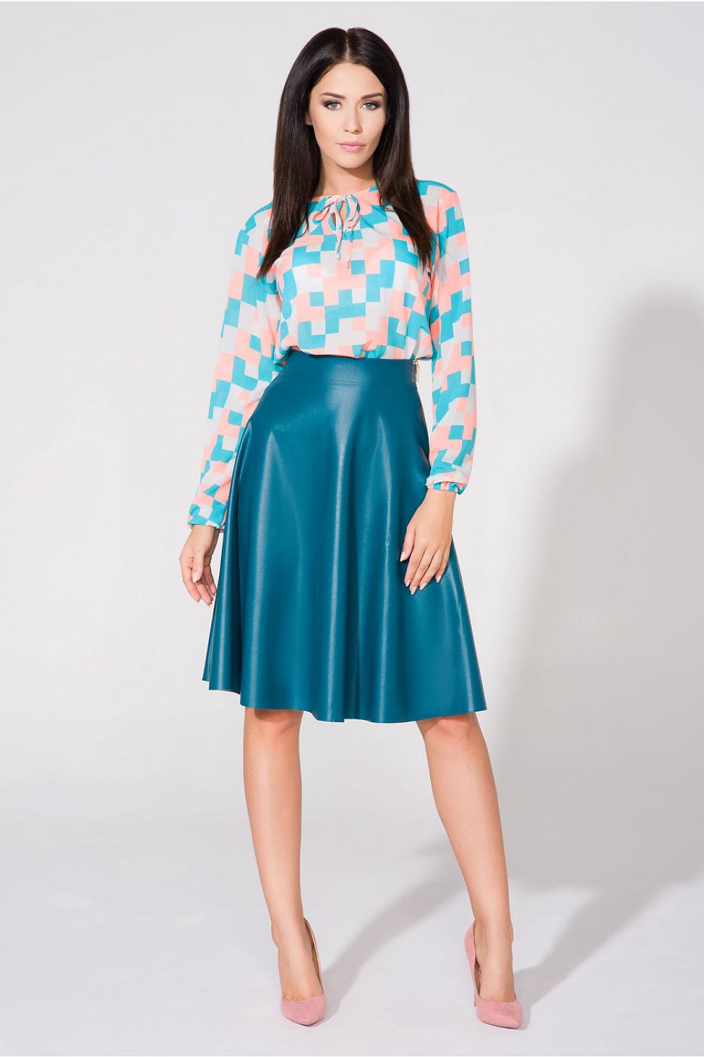 Blúz model 61682 Tessita 