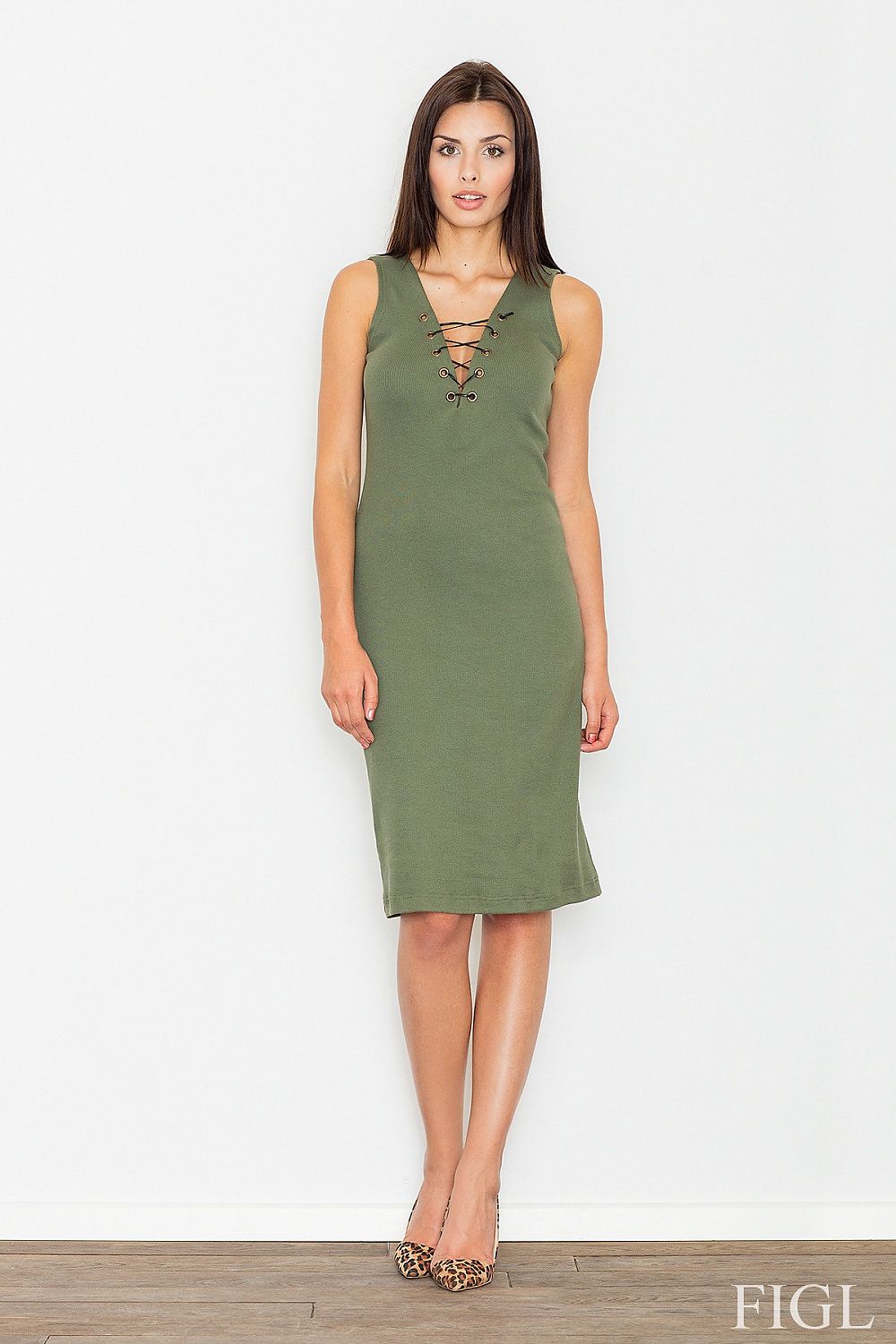 Estélyi ruha model 62652 Figl 