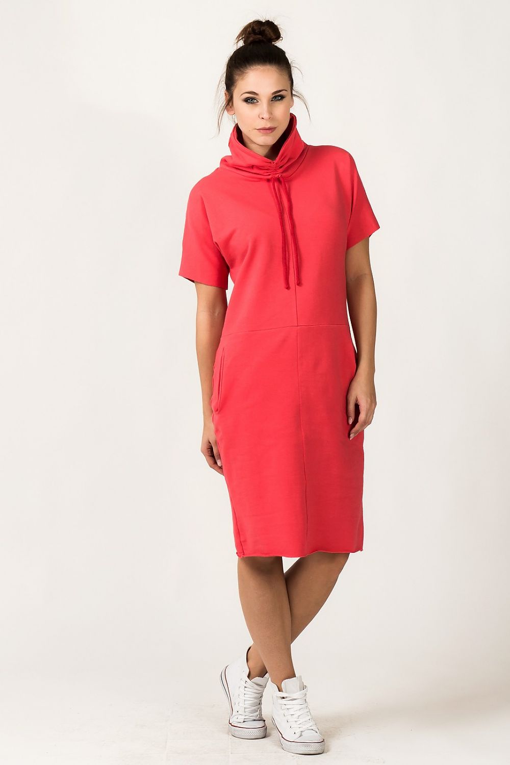  Hétköznapi ruha model 107258 Tessita 