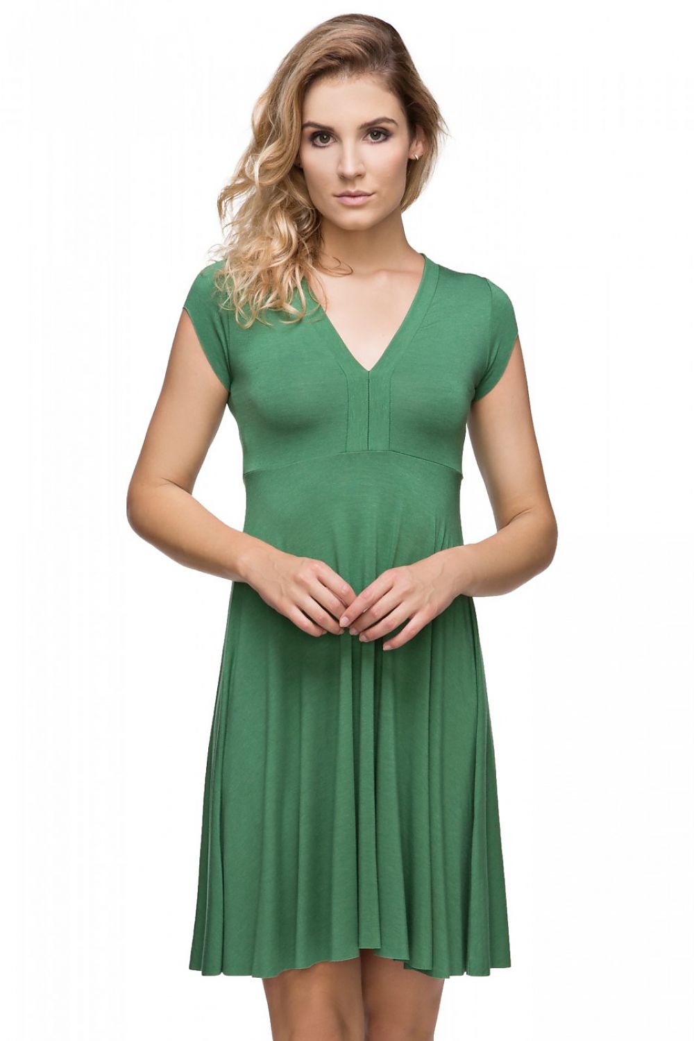  Estélyi ruha model 107266 Tessita 