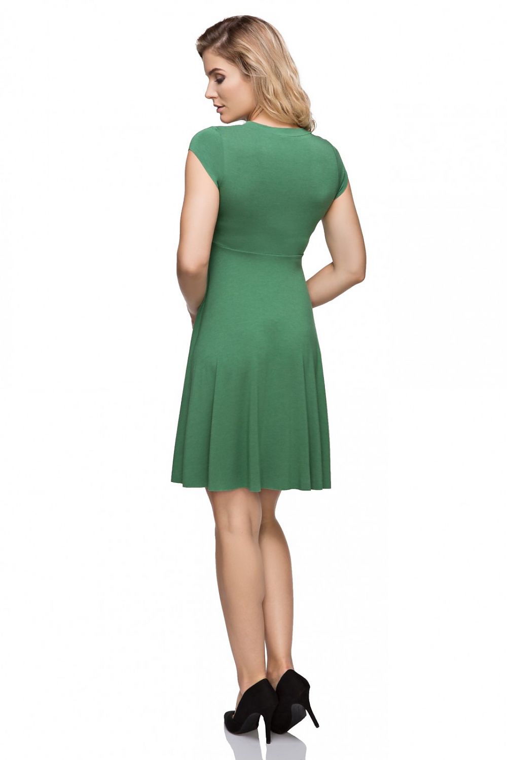  Estélyi ruha model 107266 Tessita 