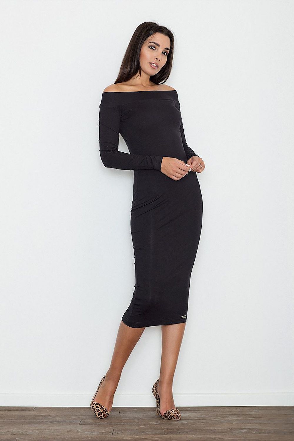  Estélyi ruha model 111102 Figl 