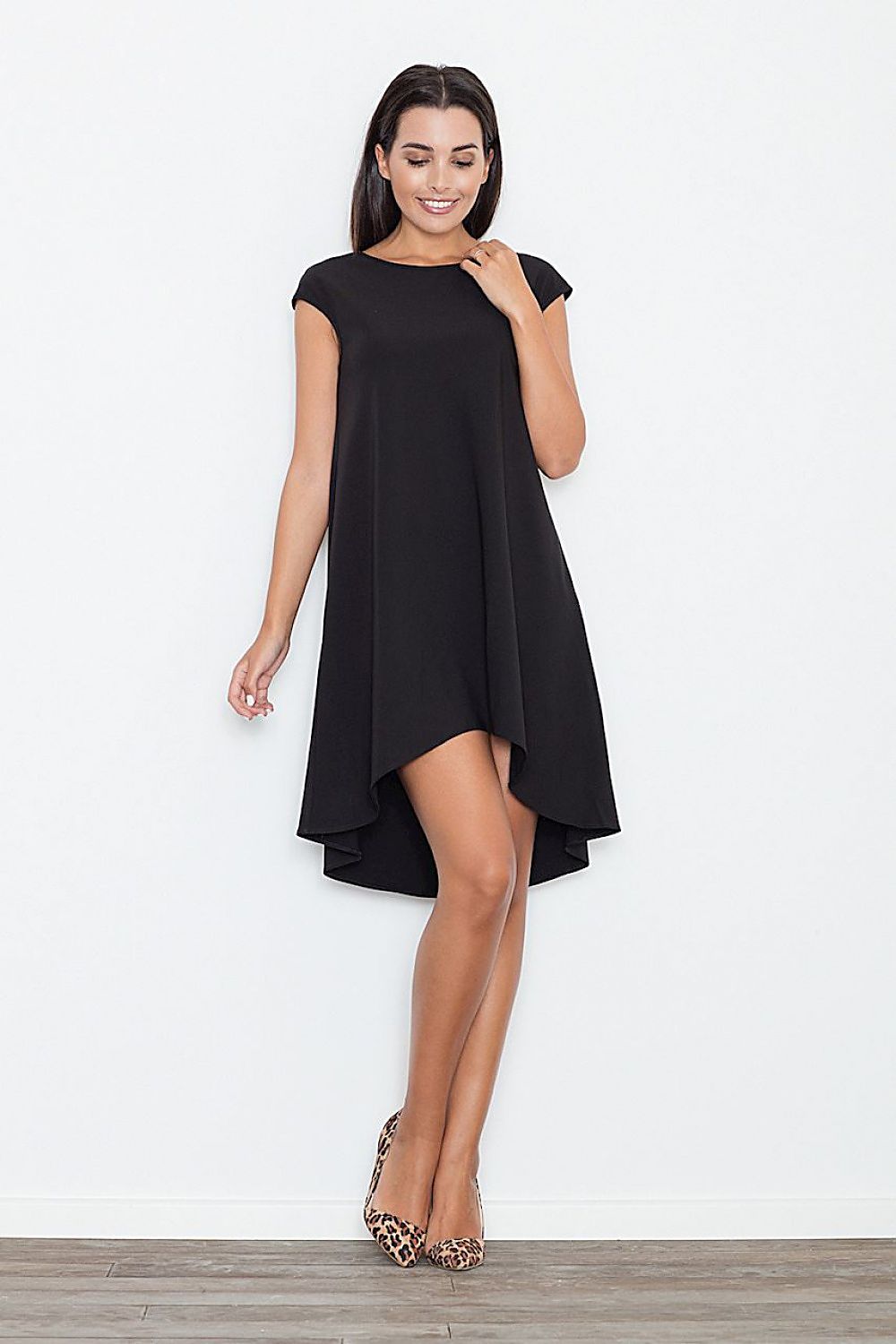  Estélyi ruha model 111510 Figl 
