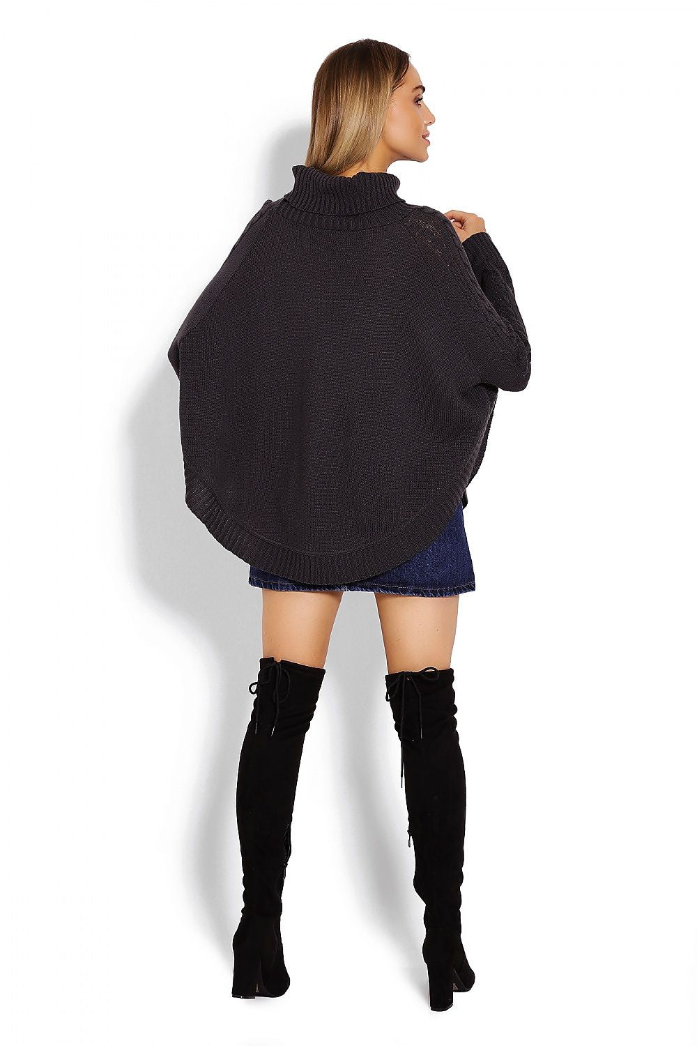  Poncsó model 122918 PeeKaBoo 