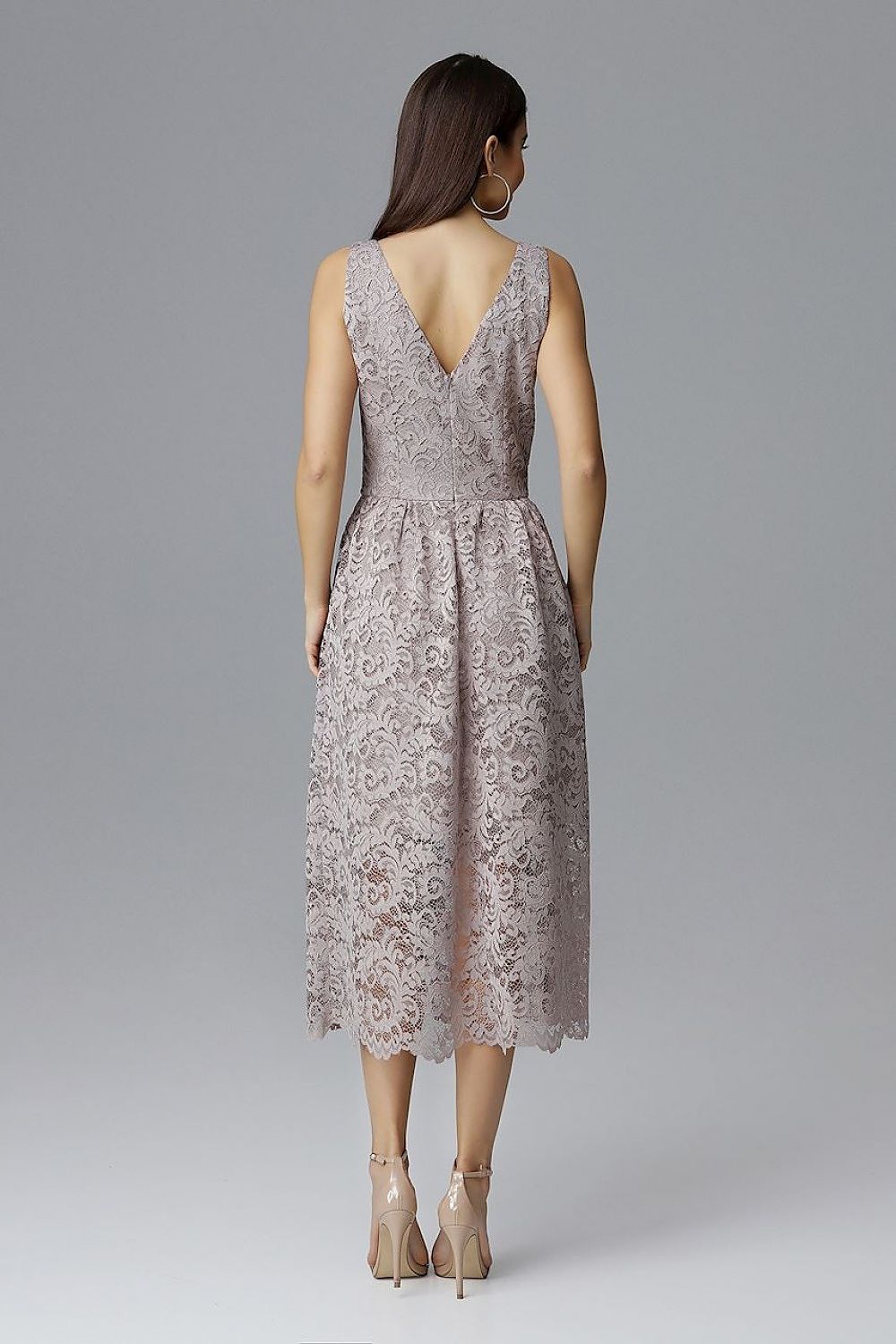  Estélyi ruha model 126207 Figl 
