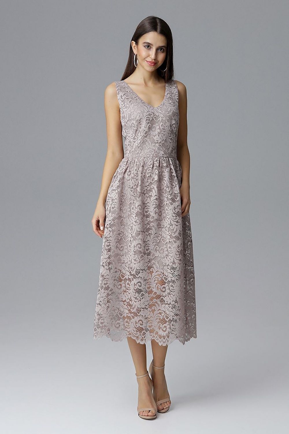 Estélyi ruha model 126207 Figl 