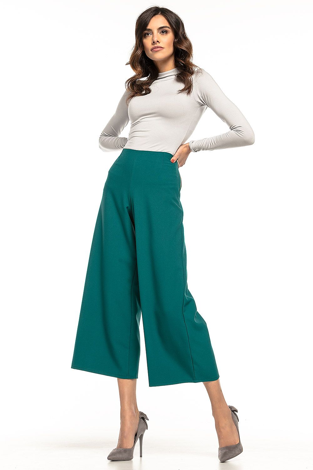  Női nadrág model 127882 Tessita 