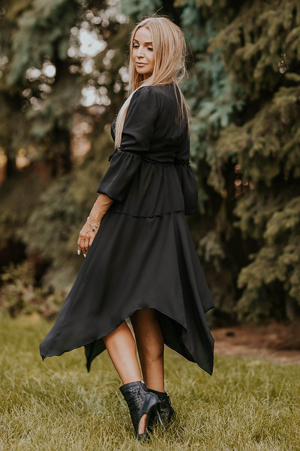  Hétköznapi ruha model 136704 Jersa 