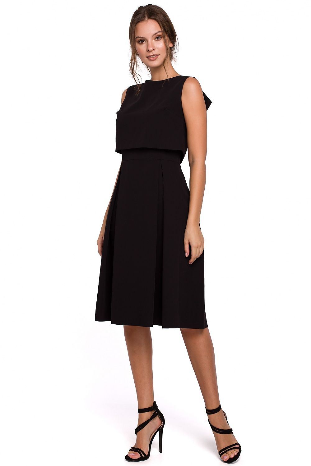  Estélyi ruha model 138533 Makover 