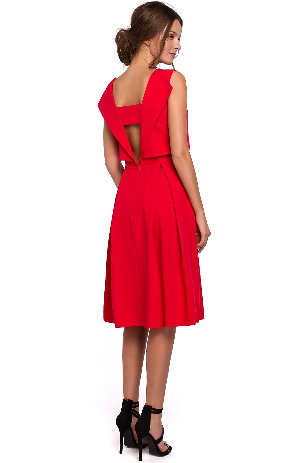  Estélyi ruha model 138534 Makover 