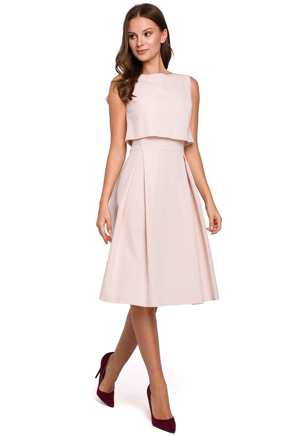  Estélyi ruha model 138536 Makover 