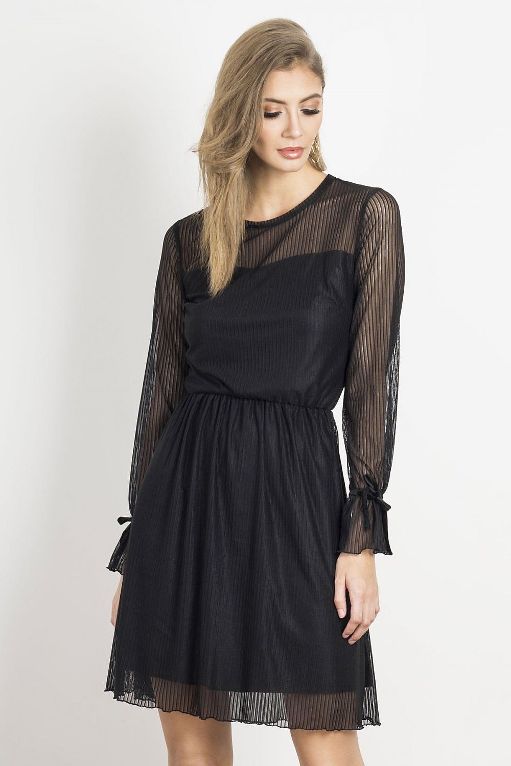  Estélyi ruha model 142838 IVON 