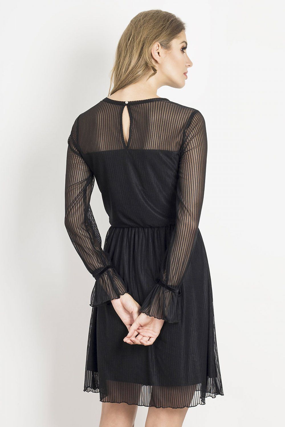  Estélyi ruha model 142838 IVON 
