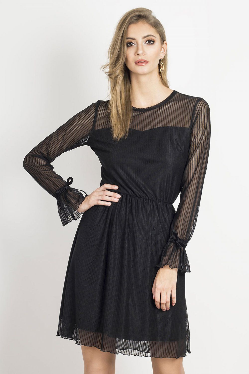  Estélyi ruha model 142838 IVON 