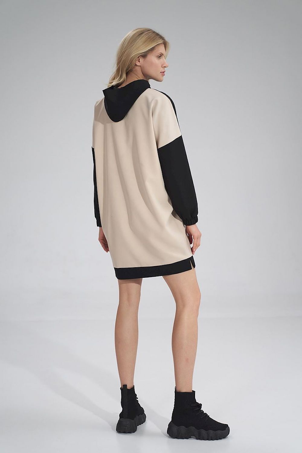  Hétköznapi ruha model 154694 Figl 