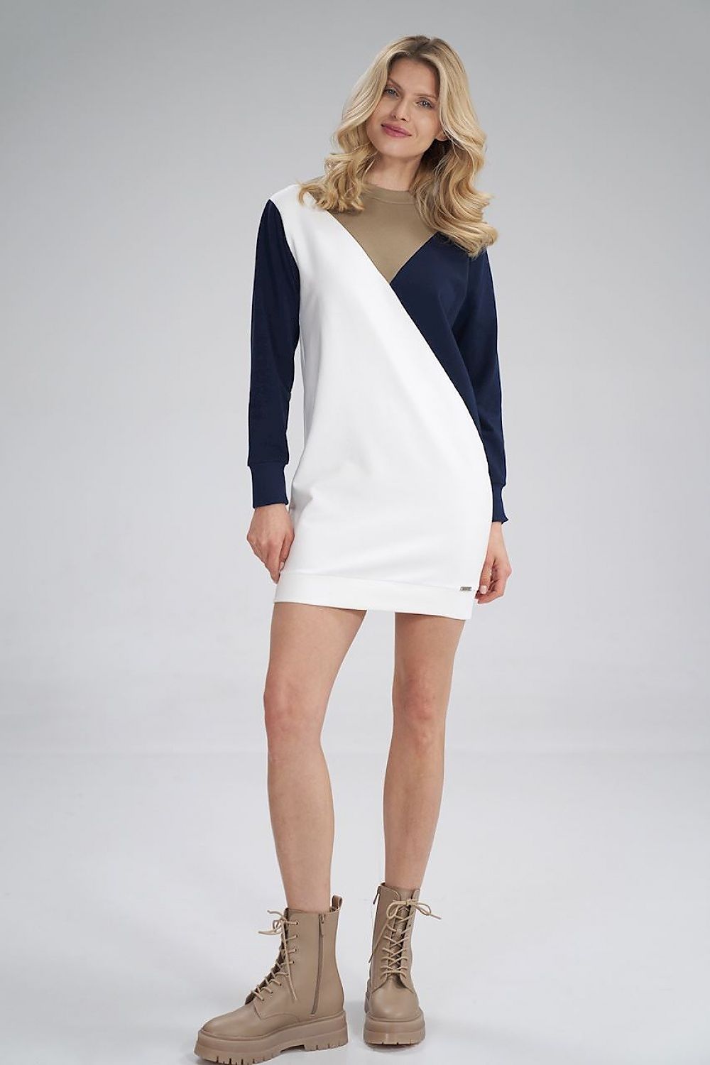  Hétköznapi ruha model 155934 Figl 
