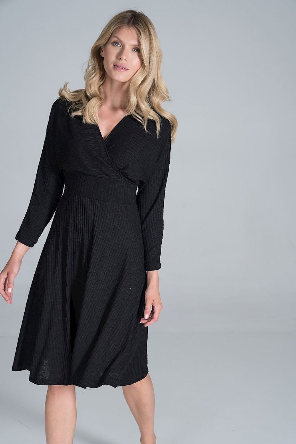  Hétköznapi ruha model 157514 Figl 