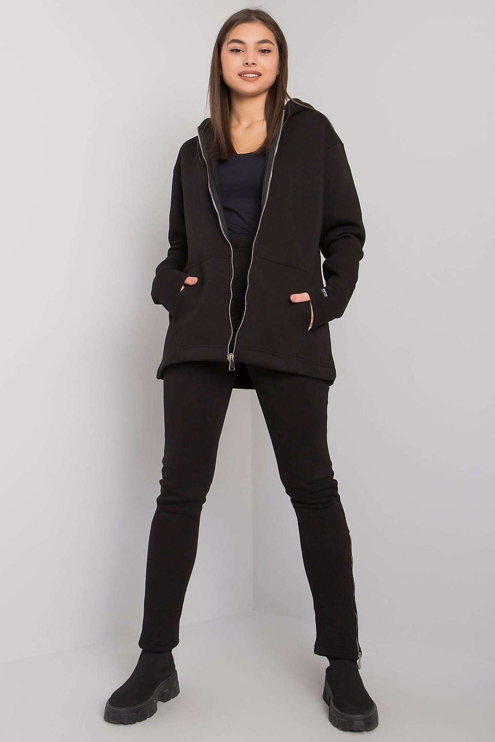  Együttes model 161313 Fame 