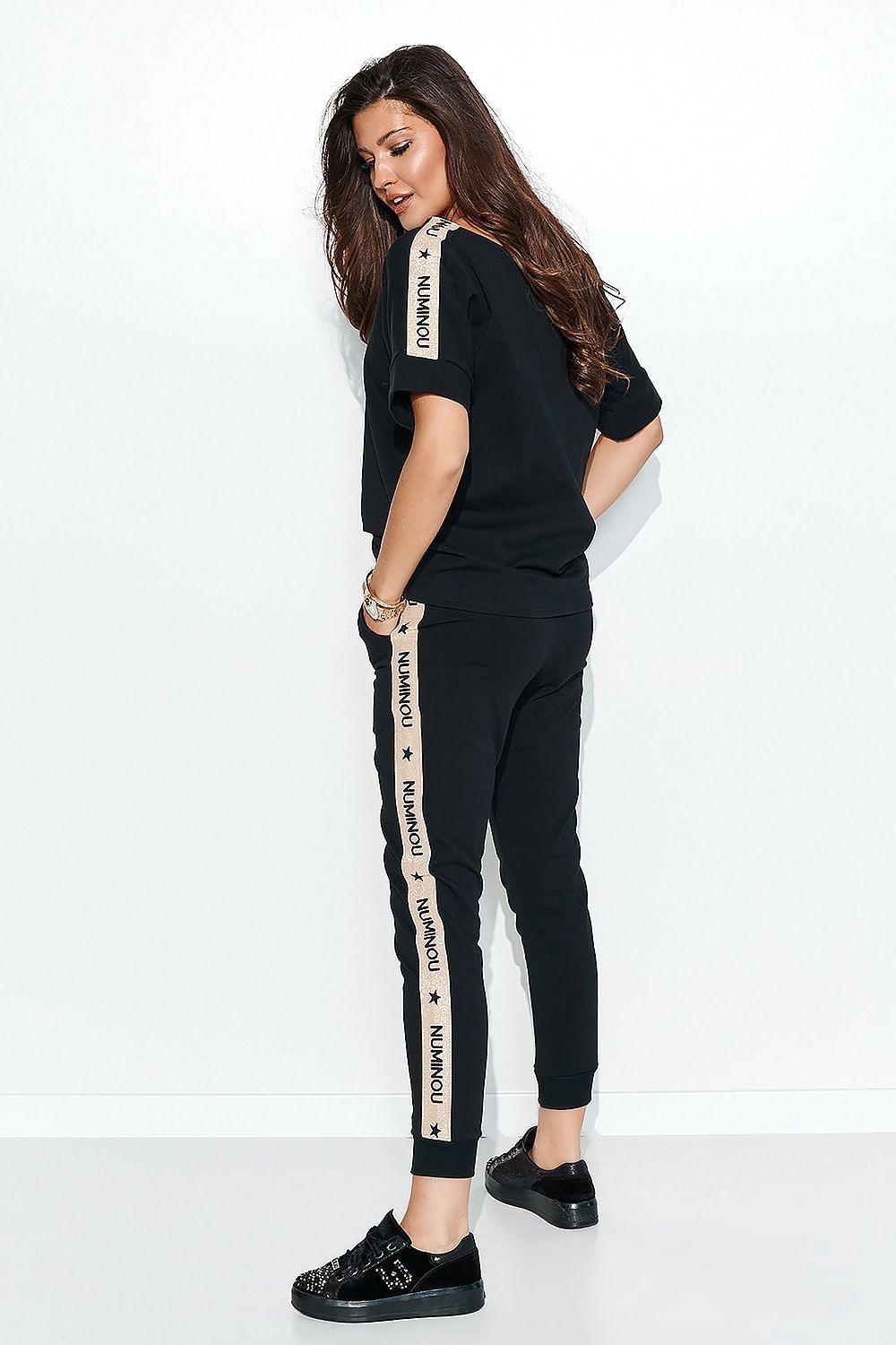  Együttes model 162253 Numinou 