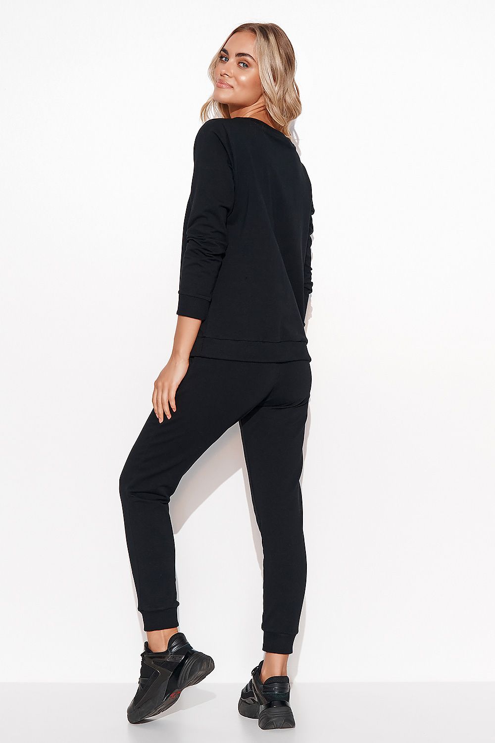  Együttes model 169593 Makadamia 