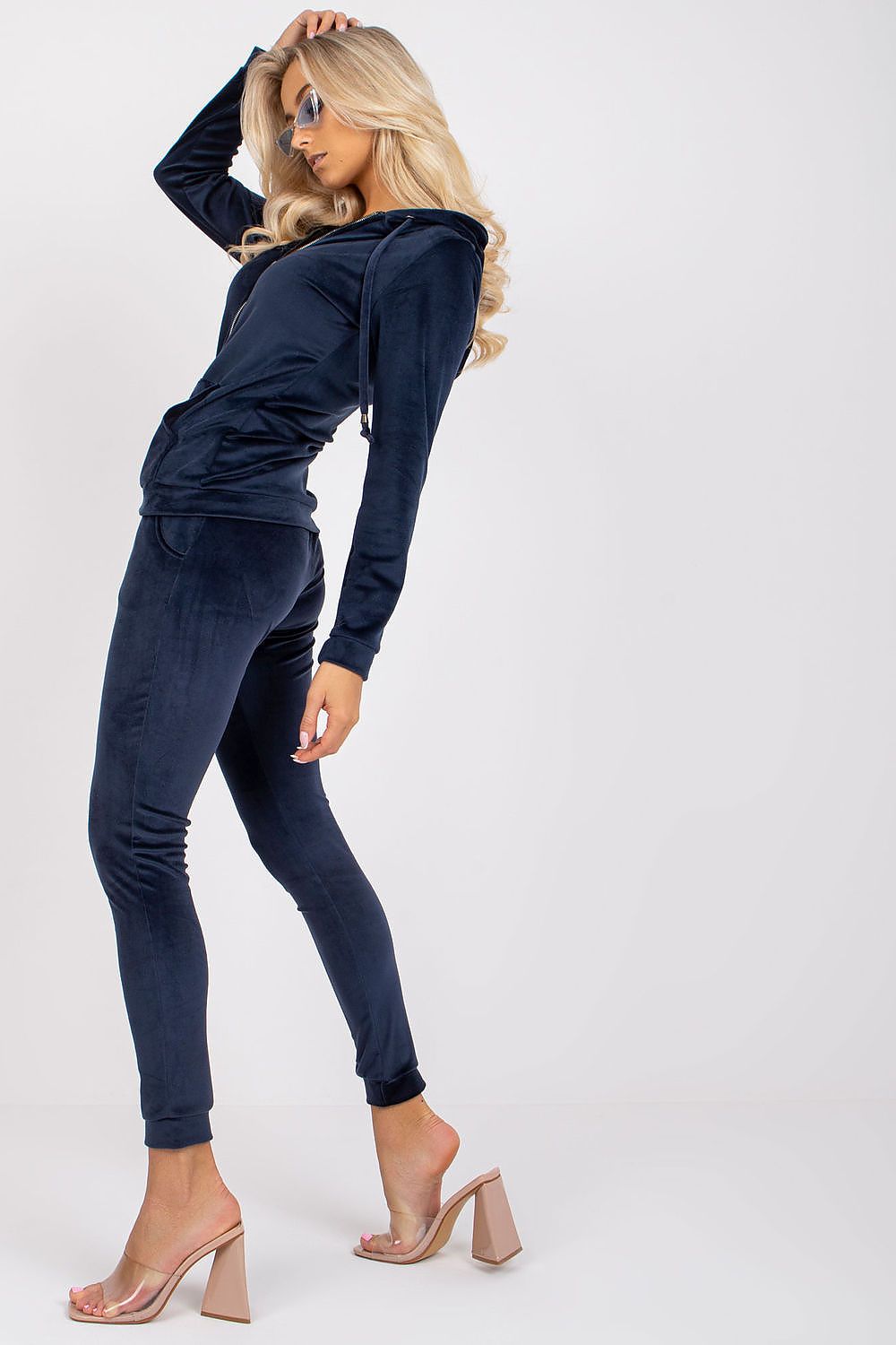  Együttes model 171062 Relevance 