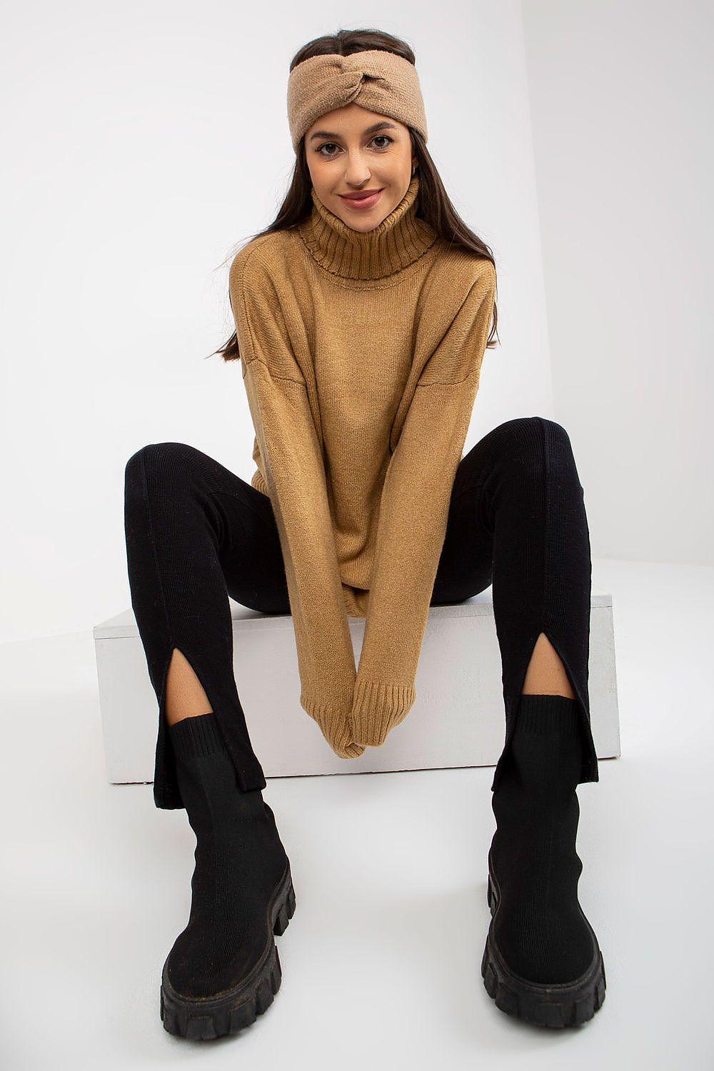  Garbó model 171273 Rue Paris 