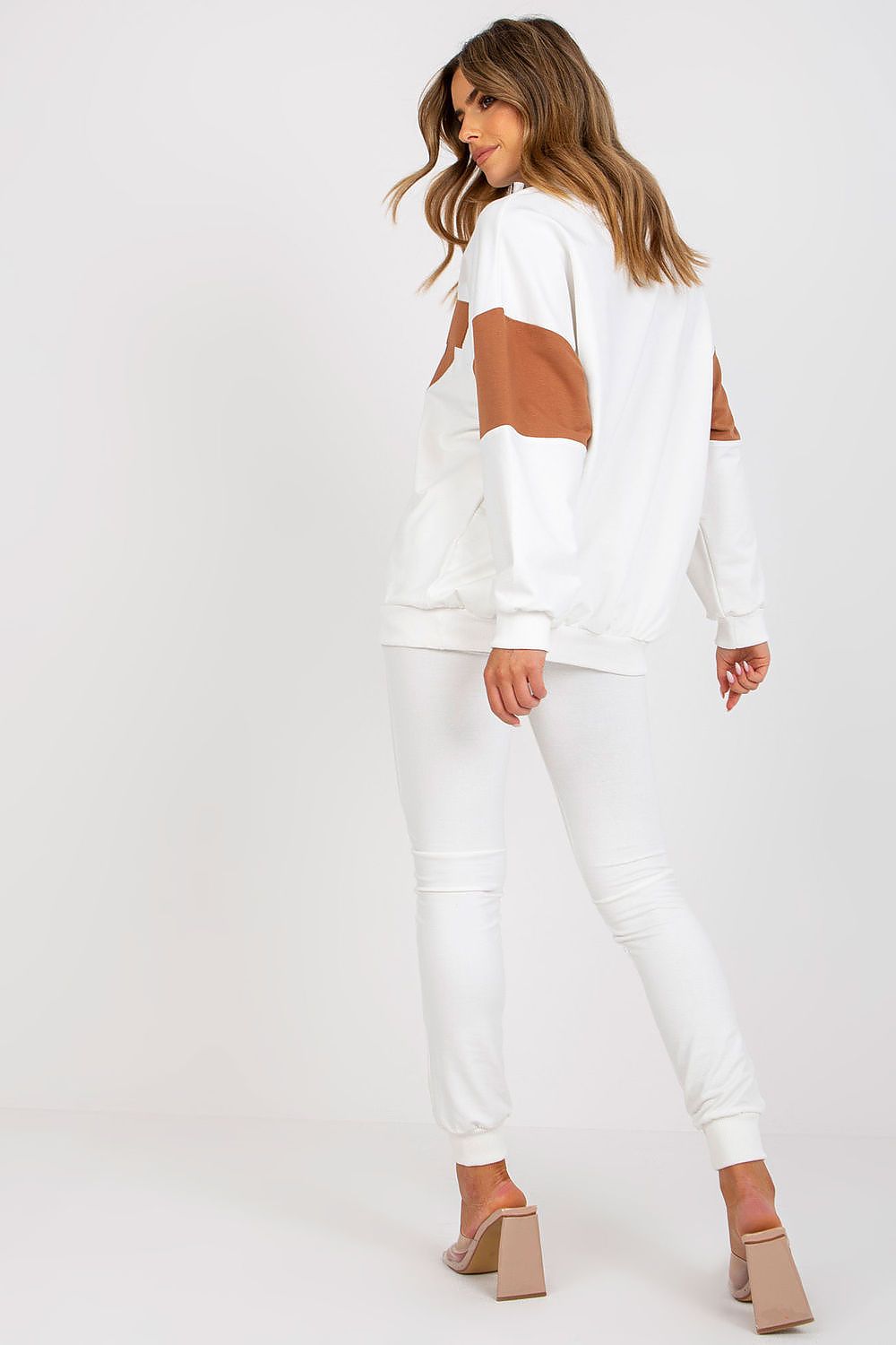  Együttes model 171389 Fancy 