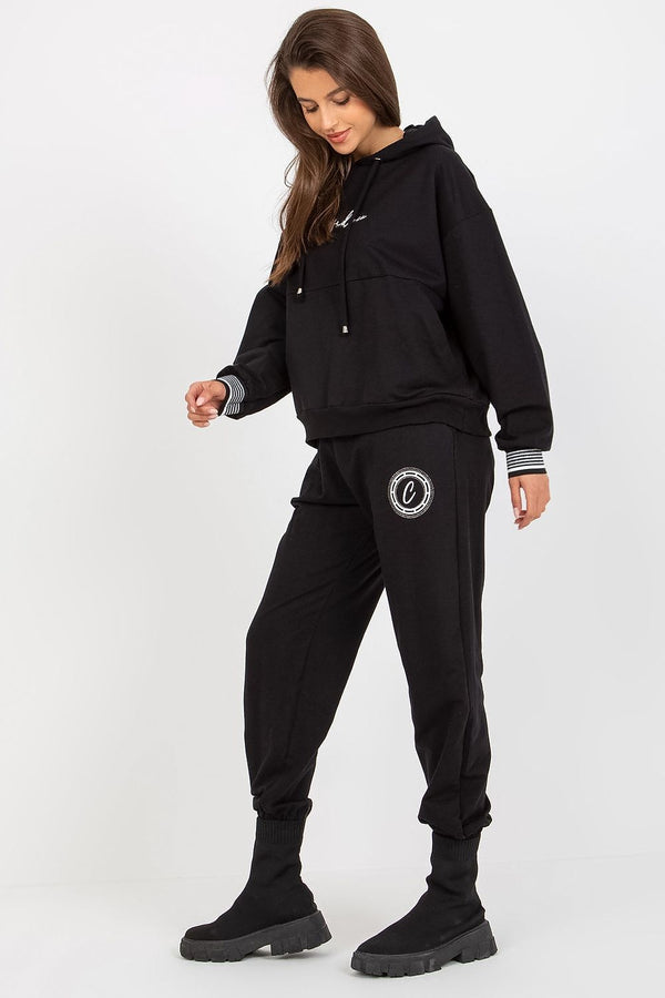  Együttes model 172718 Relevance 
