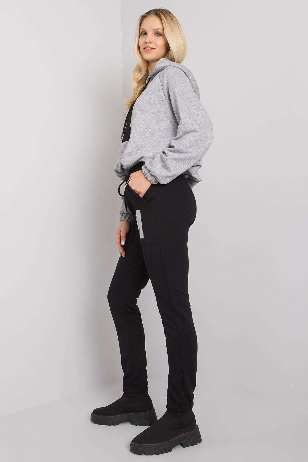  Együttes model 172745 Relevance 