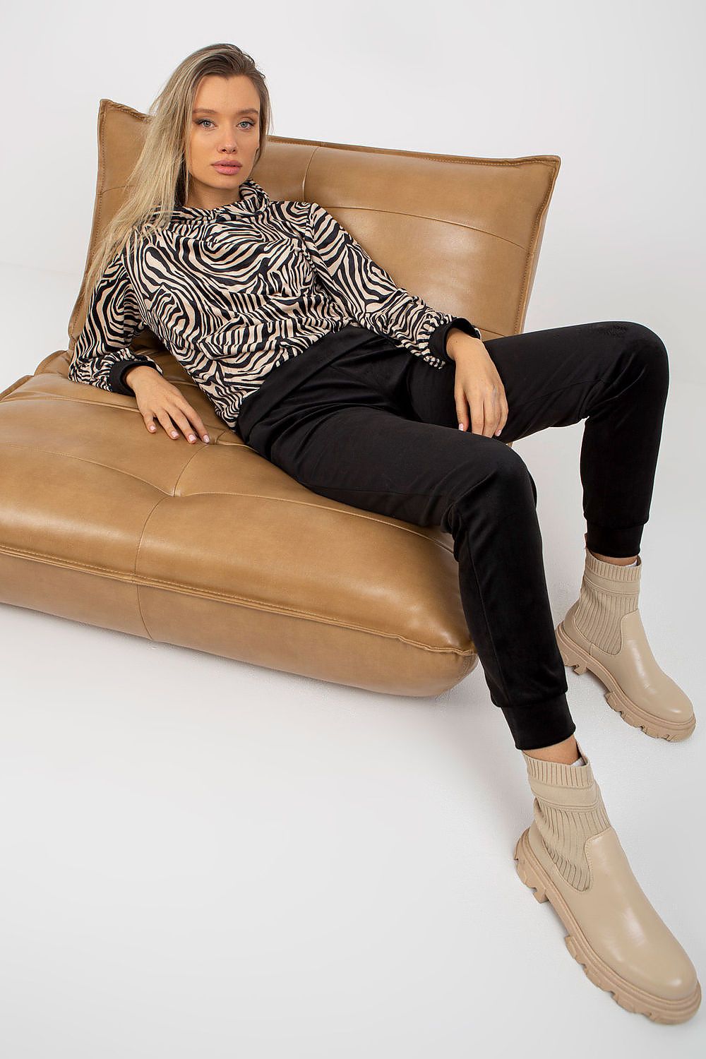  Együttes model 173357 Rue Paris 