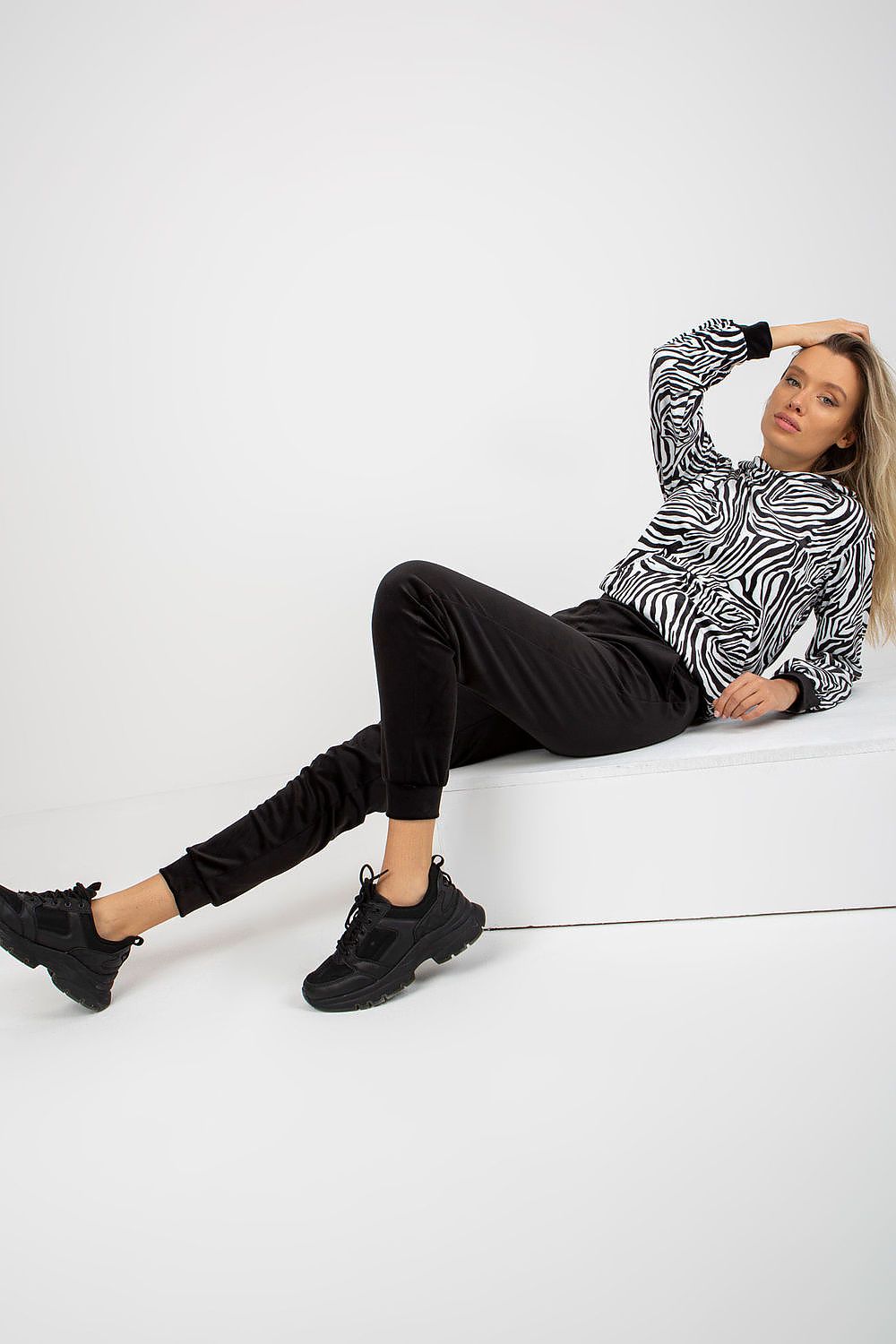  Együttes model 173358 Rue Paris 