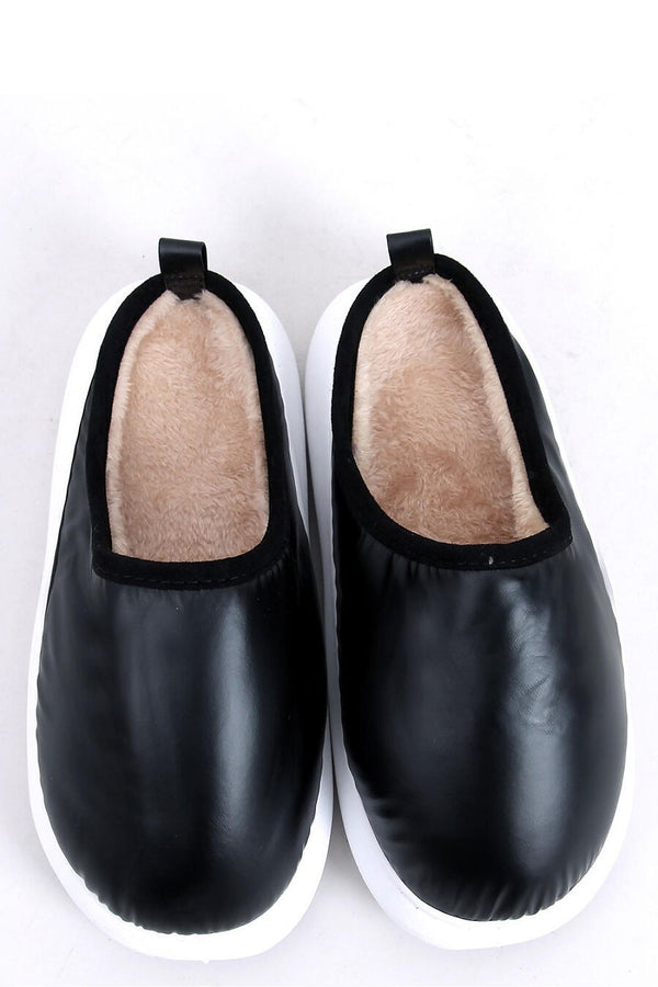  Papucs model 174501 Inello 