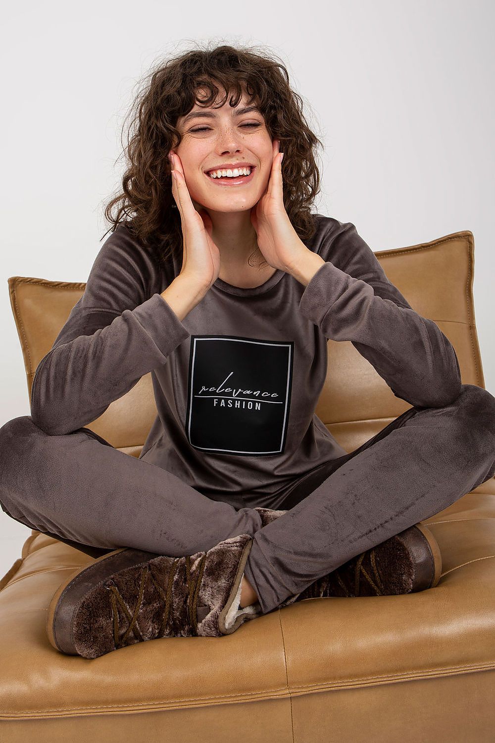  Együttes model 177075 Relevance 