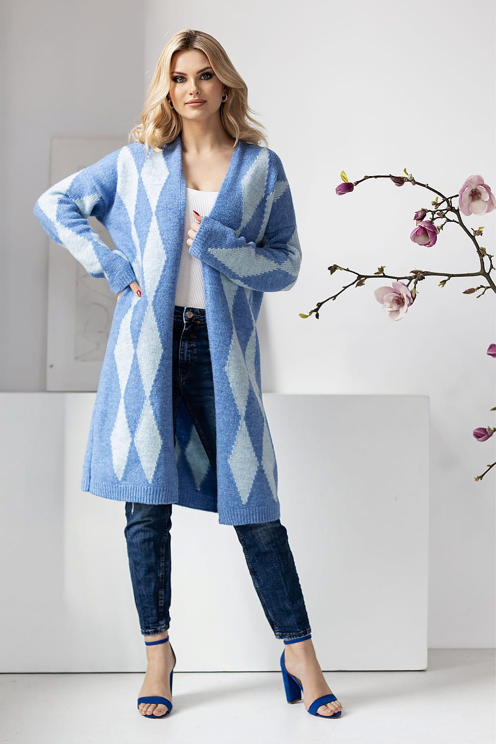  Kardigán model 178643 PeeKaBoo 