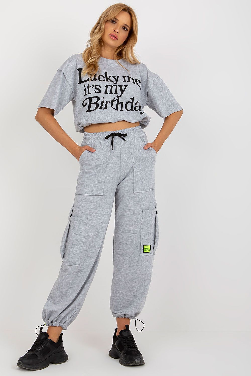  Együttes model 181593 Badu 