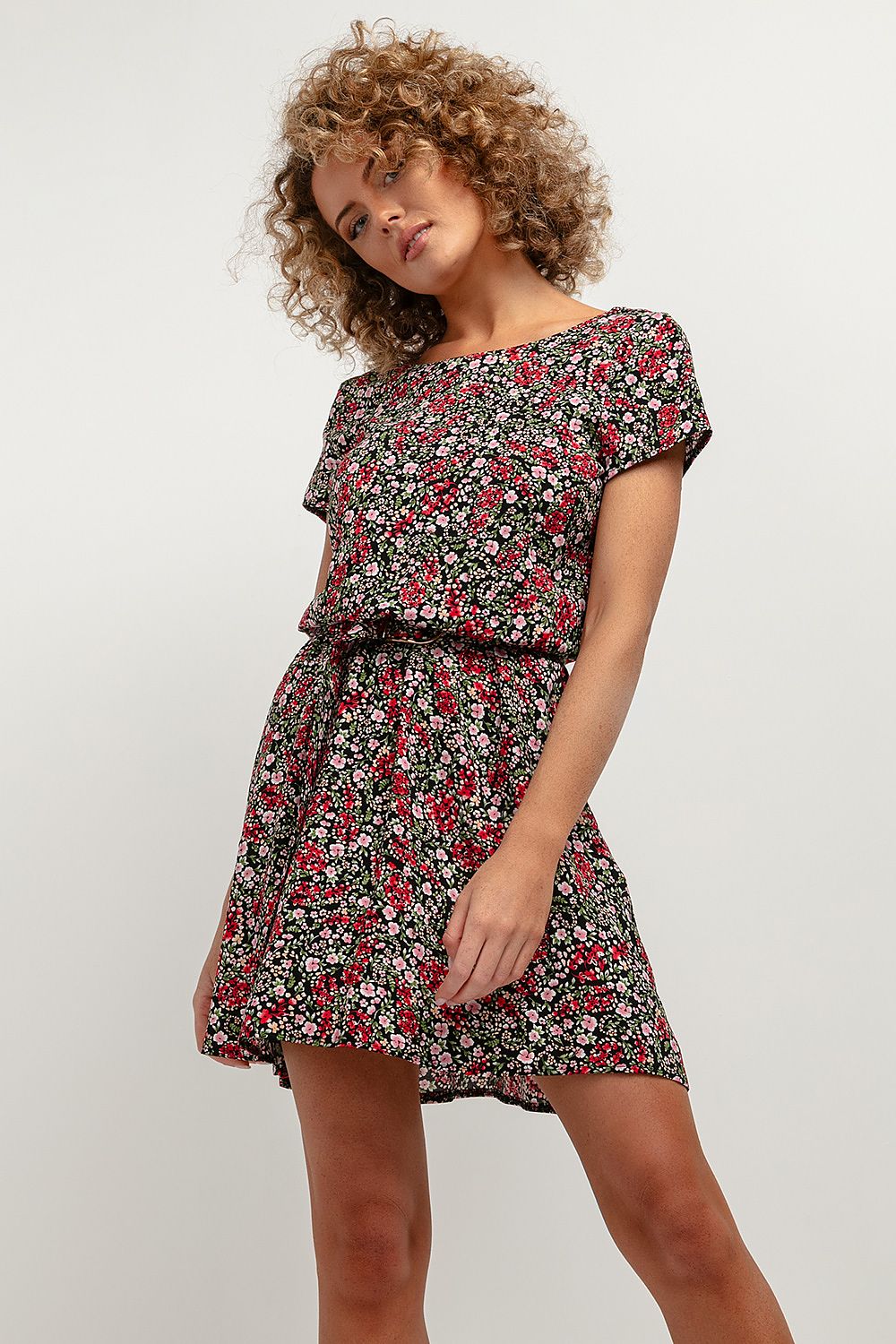  Hétköznapi ruha model 183157 Tessita 